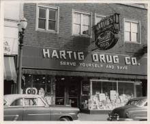 Hartig Drug Self Serve Store - 736 Main St. - 1941